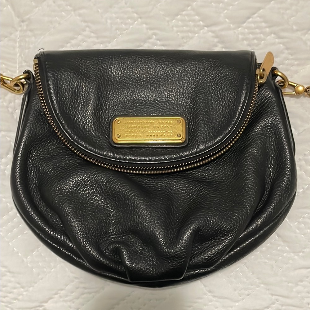 Marc Jacobs Black and Gold Pebbled Leather Crossbody